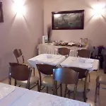 Ermis Hotel 2*