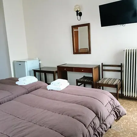 Ermis 酒店 卢特拉伊帕蒂斯