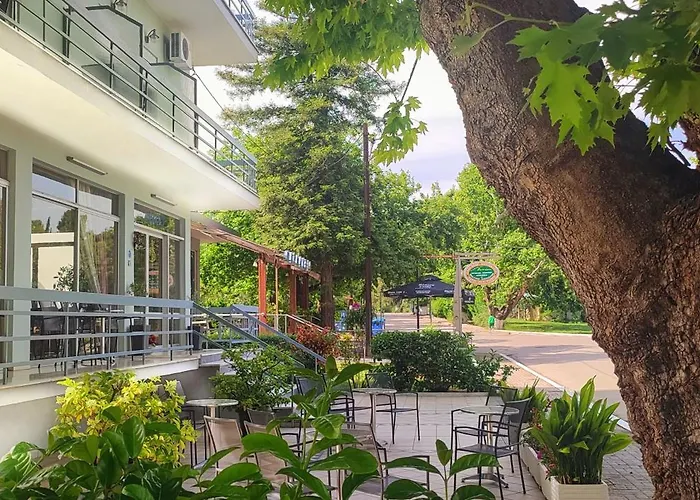 Ermis Ξενοδοχείο 2*